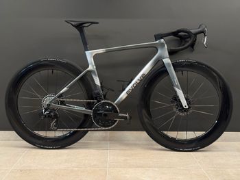 Used Evolve Cima 2026 Road & Gravel, Light Gray — image 2 of 6