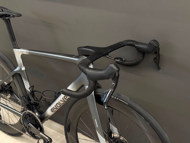 Used Evolve Cima 2026 Road & Gravel, Light Gray — image 5 of 6
