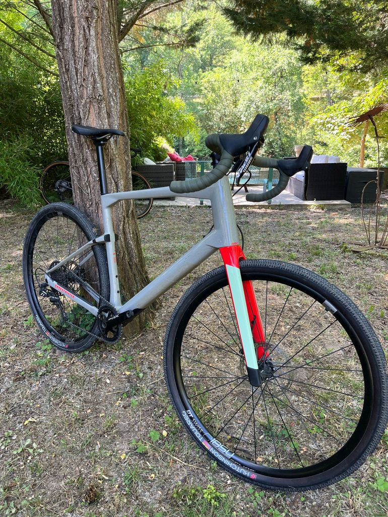 Used BMC URS ONE 2023 2023 Road & Gravel, Green — image 1 of 6