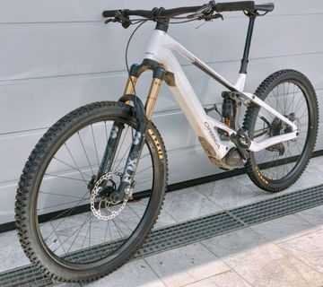 Käytetty Orbea Wild M-LTD 2025 2025 Mountainbike — kuva 4 / 4