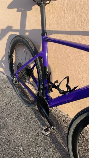 Used Scott Addict Gravel 10 2024 2024 Road & Gravel, Purple — image 2 of 4