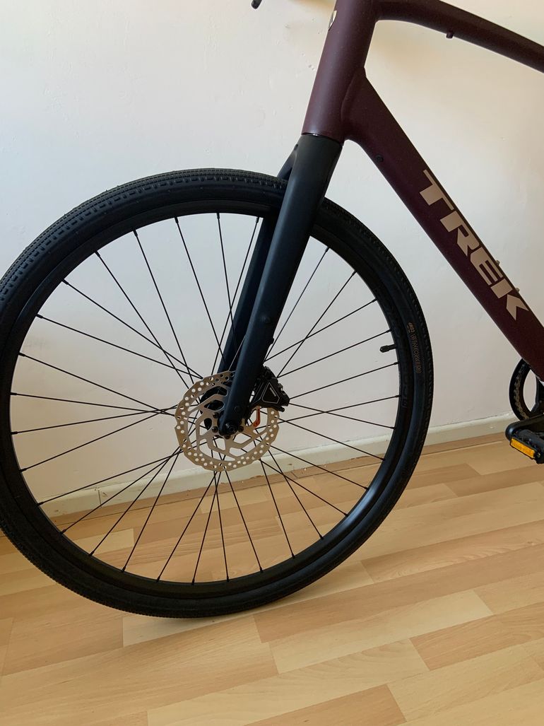 Used Trek FX Sport AL 3 2026 2026 Urban, Red — image 2 of 13