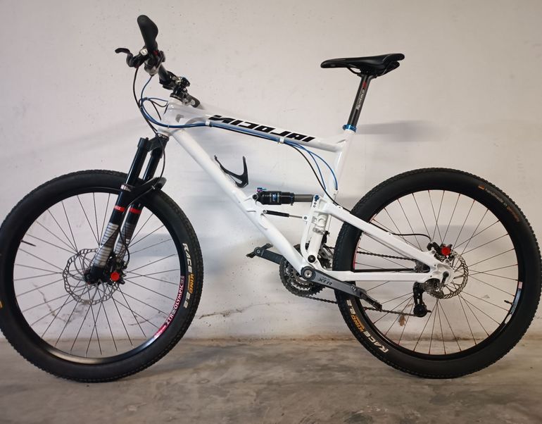 Used Nicolai Nicolai Custom Sram X0 2010 Mountainbike, Weiß — image 2 of 16