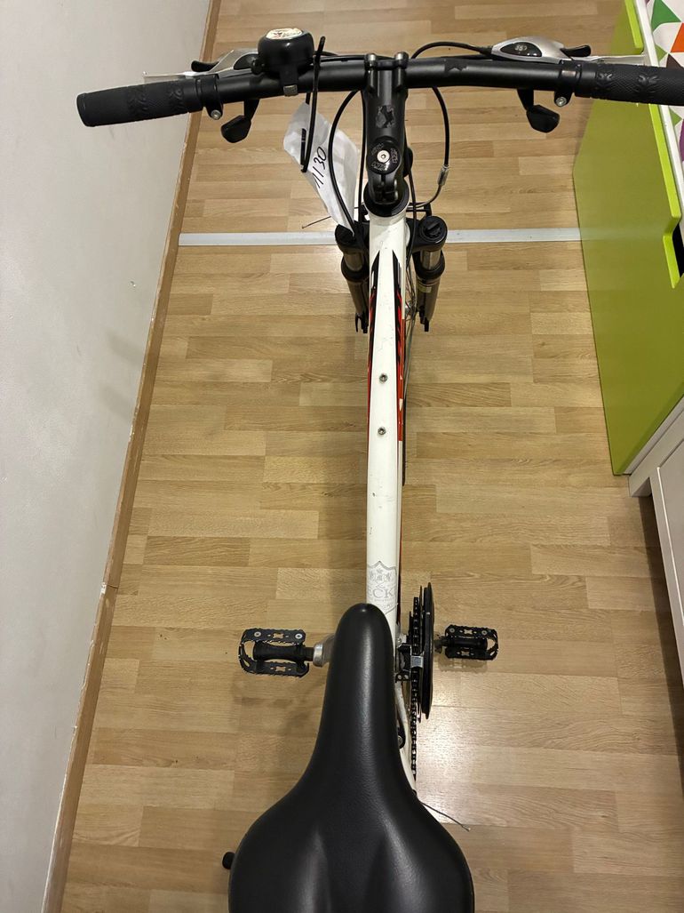 Used KTM Life Shimano Acera 2012 Urban, White — image 8 of 8