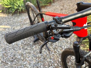 Used MMR Rakish Shimano Deore XT 2021 Mountainbike, Red,  — image 3 of 46