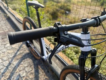 Used Mondraker CHRONO 2022 2022 Mountainbike, White, 29 — image 2 of 7