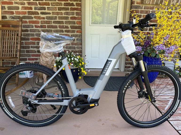 Used Canyon Pathlite:ON 4 SUV step-through 2024 2024 Urban, Light Gray — image 1 of 4