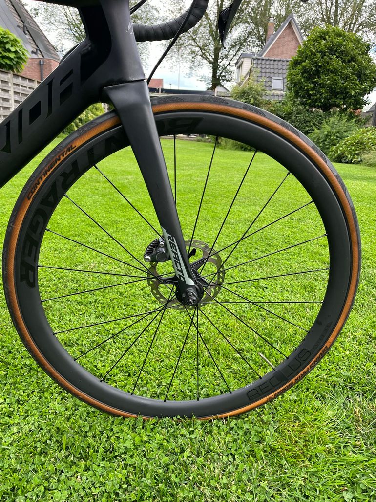 Used Merida REACTO DISC 8000-E 2020 2020 Road & Gravel — image 4 of 8