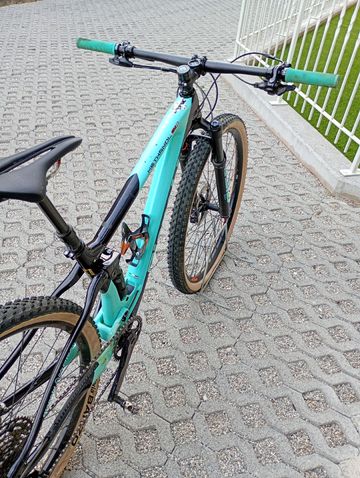 Used Bianchi Methanol Shimano Deore XT 2020 Mountainbike, Black — image 4 of 5