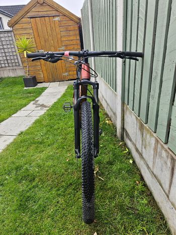 Used Orbea ONNA 20 2024 2024 Mountainbike, Rosso — image 6 of 6