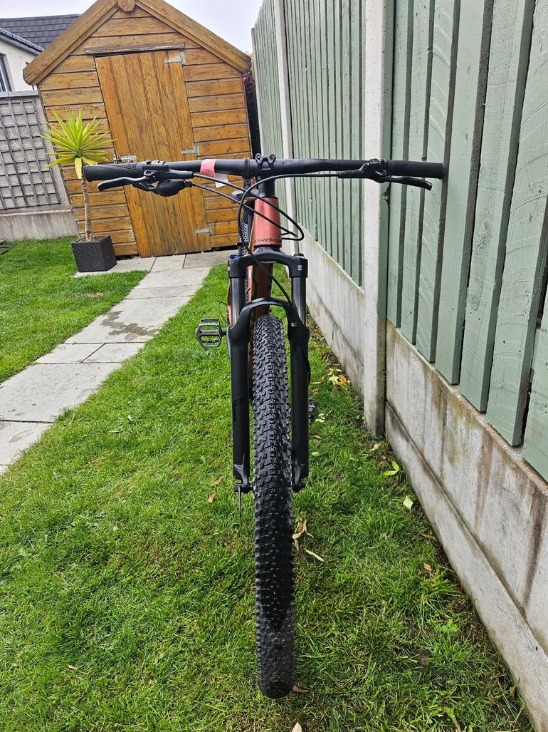 Used Orbea ONNA 20 2024 2024 Mountainbike, Rosso — image 6 of 6