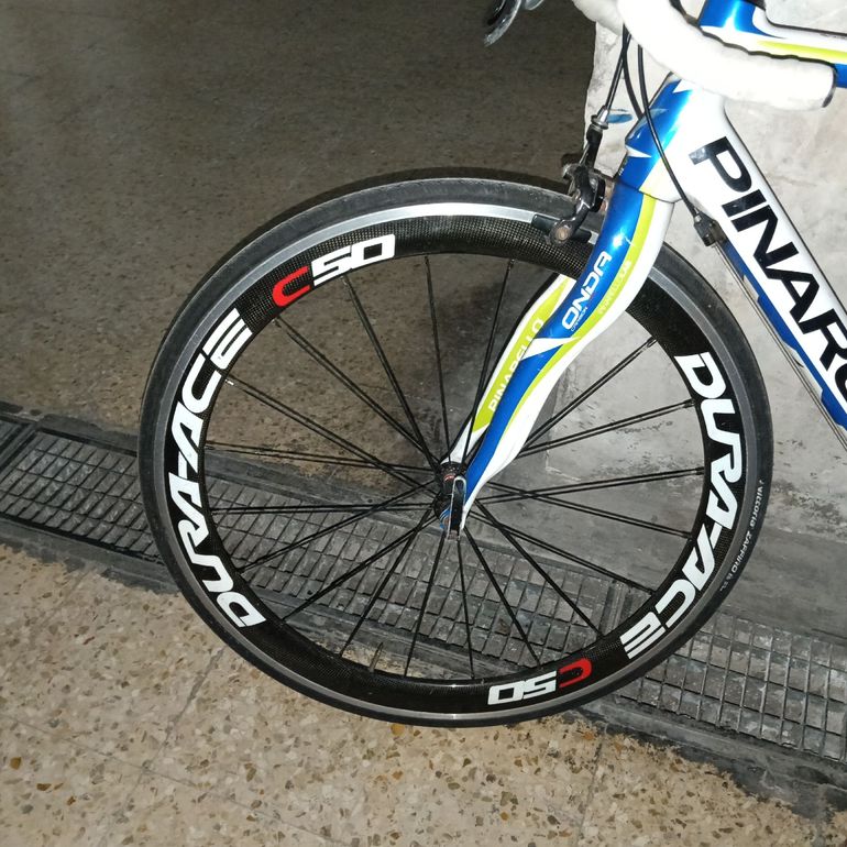 Used Pinarello Pinarello Custom Other Campagnolo 2015 Road & Gravel — image 3 of 5