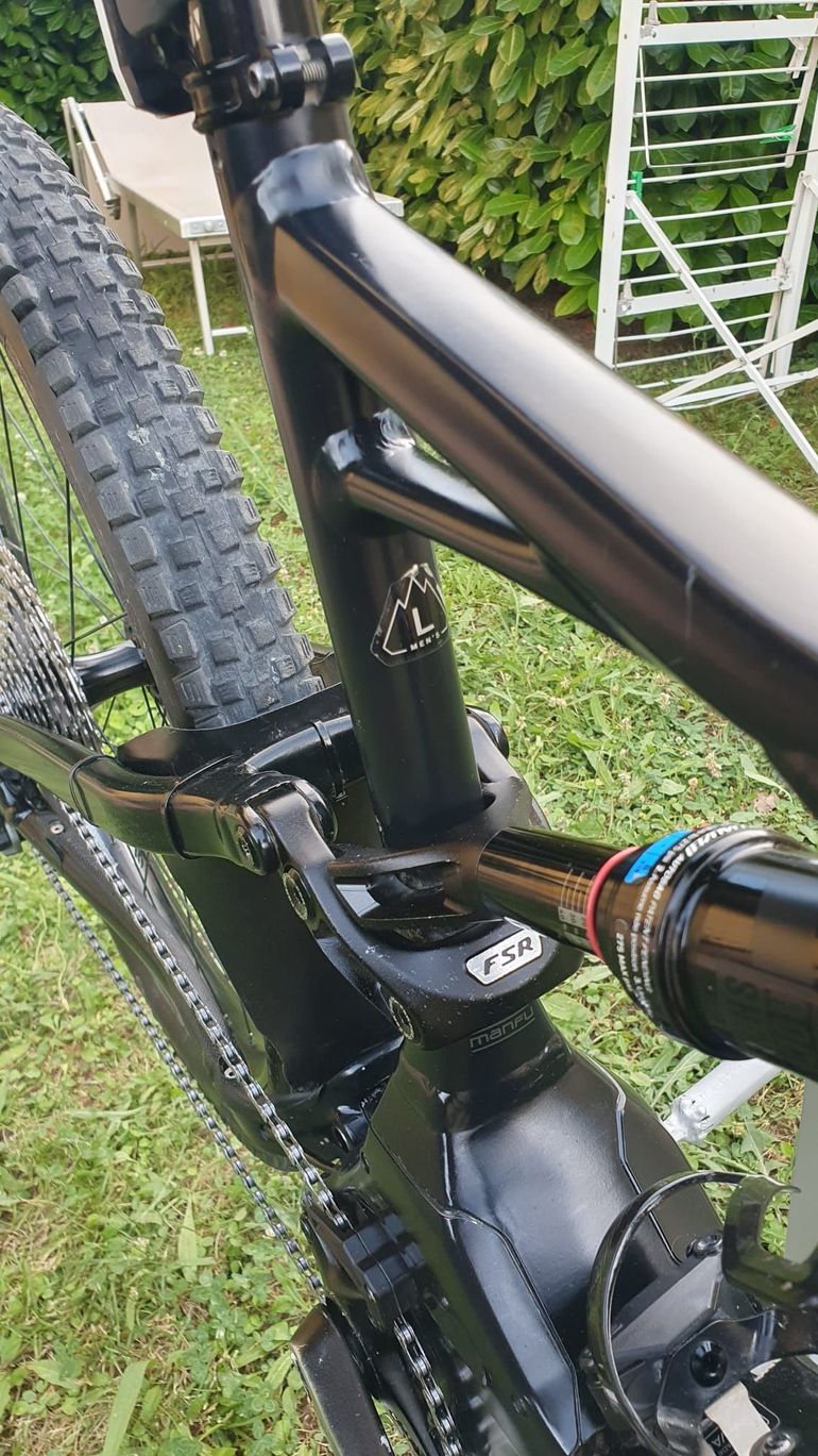 Used Specialized Turbo Levo Expert 29 2018 Mountainbike, Schwarz — image 13 of 15