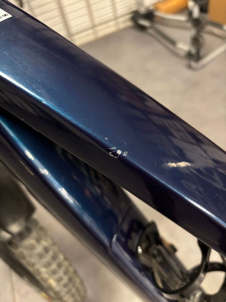 Used Trek Fuel EX 9.8 XT Gen 6 2023 2023 Mountainbike, Blue, 29 — image 3 of 8