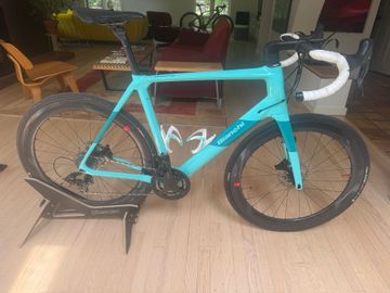 Używany Bianchi Infinito Campagnolo Record 2025 Road & Gravel — zdjęcie 6 z 6