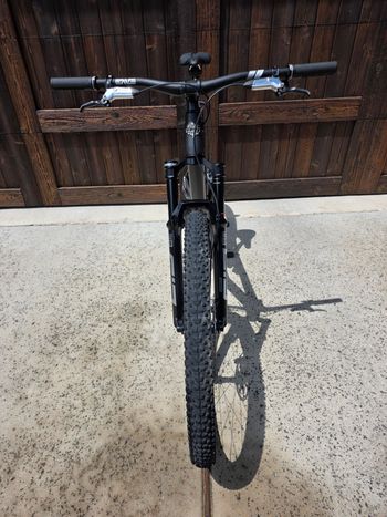 Used Yeti ASR T5 ULT XX SL AXS TRANSMISSION 2025 2025 Mountainbike, Black, 29 — image 8 of 8