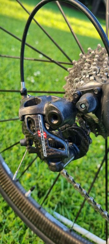 Used Focus Izalco Max, Campagnolo Super Rekord 2016 Road & Gravel, Schwarz — image 5 of 18