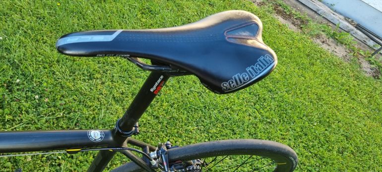 Used Focus Izalco Max, Campagnolo Super Rekord 2016 Road & Gravel, Schwarz — image 13 of 18