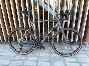 Canyon Grizl 7 2025 2025 Road & Gravel de segunda mano, Gris claro — imagen 17 de 18