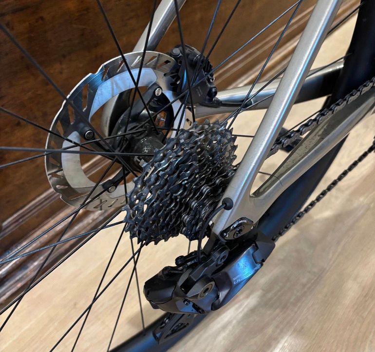 Used Cannondale SuperSix EVO 2 2025 2025 Road & Gravel, Light Gray — image 7 of 8