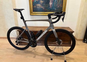 Used Cannondale SuperSix EVO 2 2025 2025 Road & Gravel, Light Gray — image 2 of 8