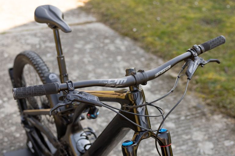 Used Specialized Turbo Levo Expert 2022 2022 Mountainbike — image 5 of 10