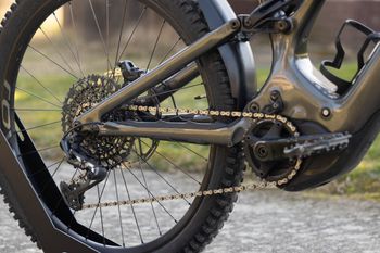 Used Specialized Turbo Levo Expert 2022 2022 Mountainbike — image 2 of 10