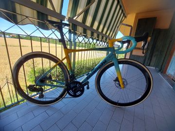 Bianchi SPECIALISSIMA RC PANTANI SUPER RECORD WRL 2026 2026 Road & Gravel usato