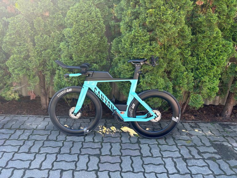 Used Canyon Speedmax CF 8 Disc Di2 2021 2021 Road & Gravel, Green — image 1 of 4