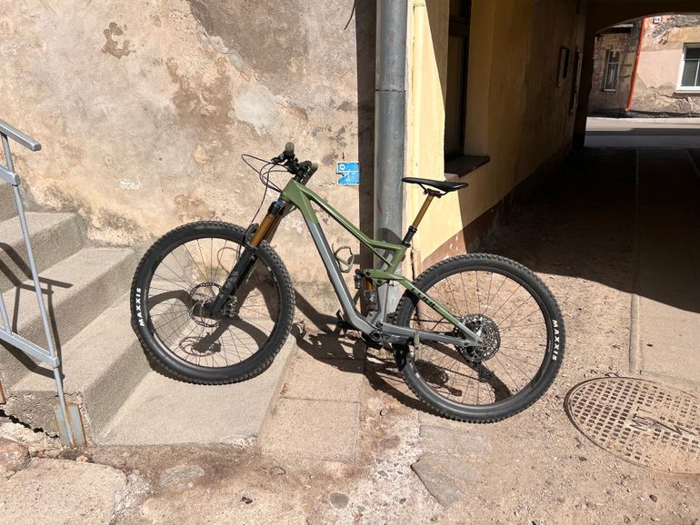 Used CUBE STEREO 150 C:62, TM 29 2023 2023 Mountainbike — image 2 of 8