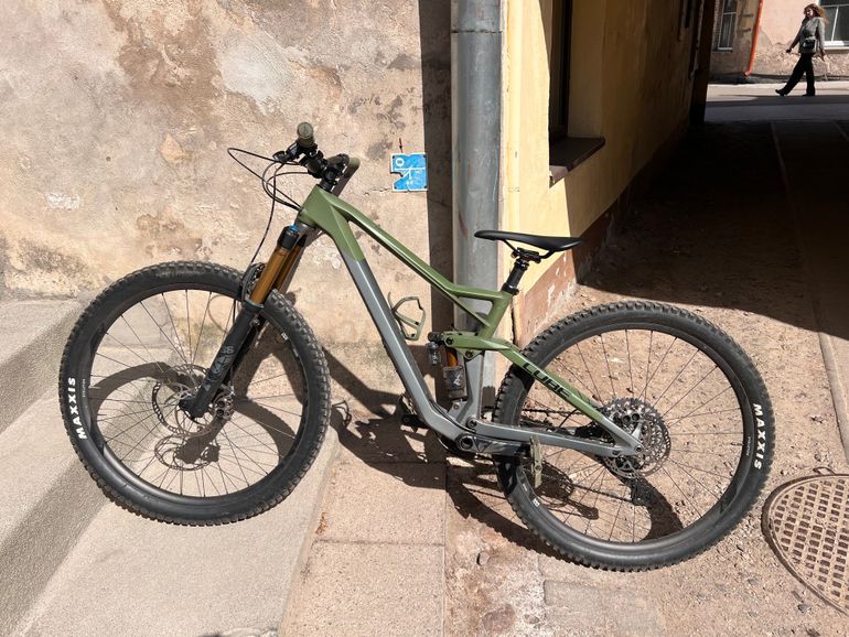 Used CUBE STEREO 150 C:62, TM 29 2023 2023 Mountainbike — image 1 of 8
