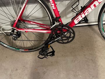 Used Bianchi Nirone 7 2016 Road & Gravel, Red — image 2 of 5
