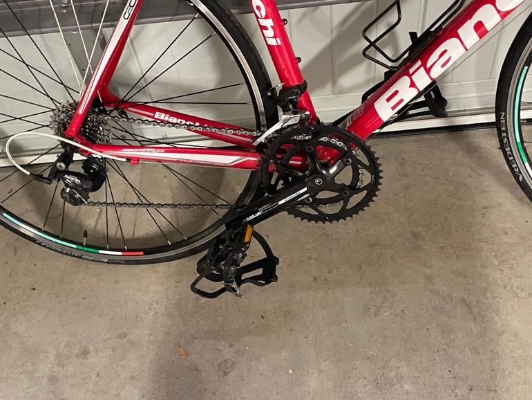 Used Bianchi Nirone 7 2016 Road & Gravel, Red — image 2 of 5