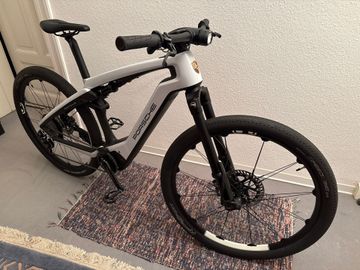 Used Porsche Custom Shimano Ultegra Di2 2021 Mountainbike, White — image 4 of 4