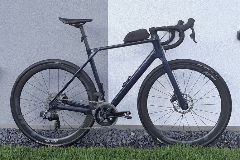 Used Canyon Endurace CF 7 All-Road 2022 2022 Road & Gravel, Blue — image 1 of 19