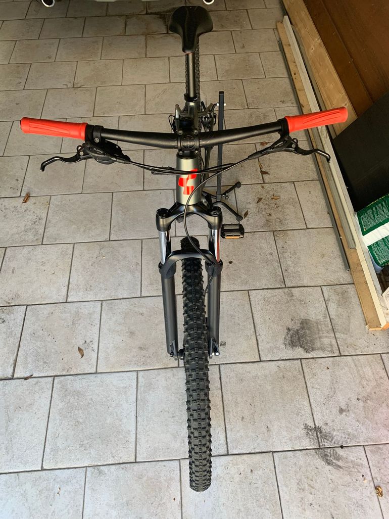 Used CUBE ANALOG 2024 2024 Mountainbike, Light Gray, 27.5, 29 — image 3 of 10