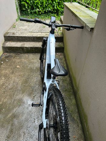 Used CUBE REACTION HYBRID, PRO 750 2023 2023 Mountainbike, White, 27.5, 29 — image 4 of 11