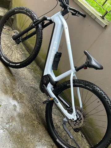 Käytetty CUBE REACTION HYBRID, PRO 750 2023 2023 MTB