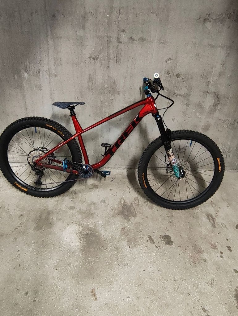 Used Trek Roscoe 9 2023 2023 Mountainbike — image 3 of 5