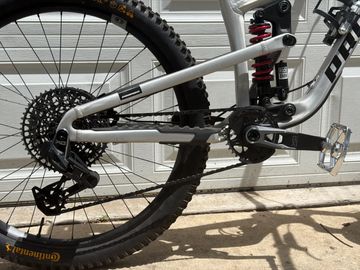 Used Propain TYEE AL Ultimate 2025 2025 Mountainbike, White, 27.5, 29 — image 3 of 5