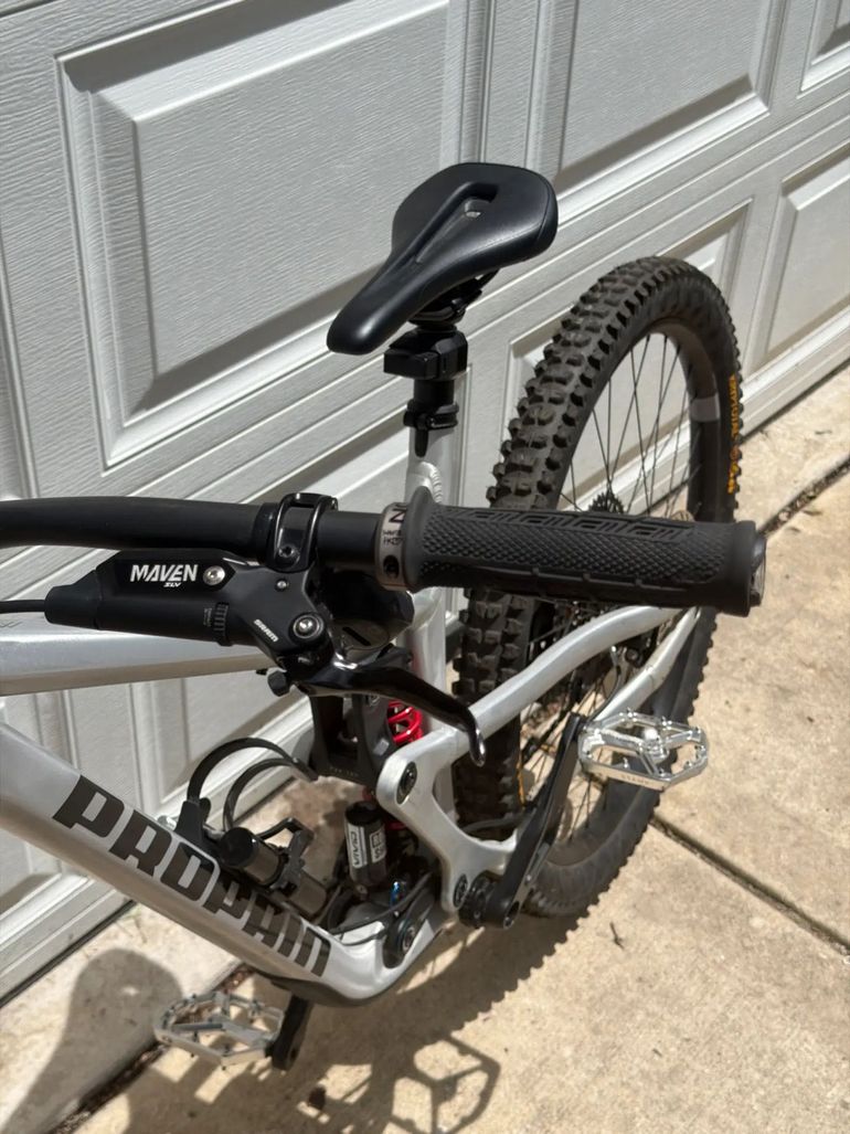 Used Propain TYEE AL Ultimate 2025 2025 Mountainbike, White, 27.5, 29 — image 5 of 5