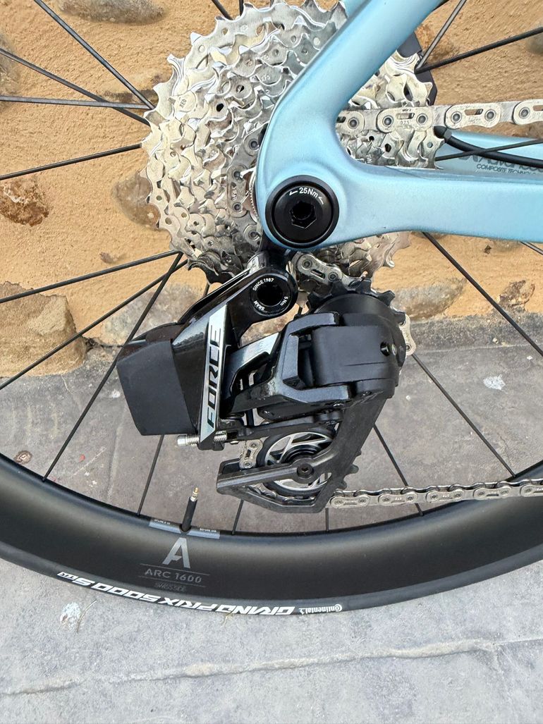 Used Giant Propel Advanced Pro 1-AXS 2027 2027 Road & Gravel — image 3 of 8