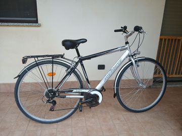 STREETLAND Custom Urban de segunda mano, Gris claro — imagen 1 de 8