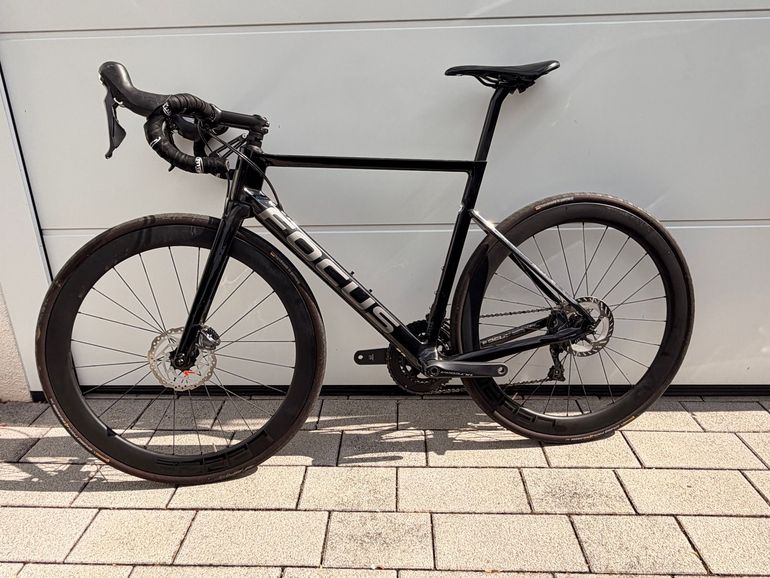 Used Focus IZALCO MAX DISC 8.8 2020 2020 Road & Gravel — image 2 of 16