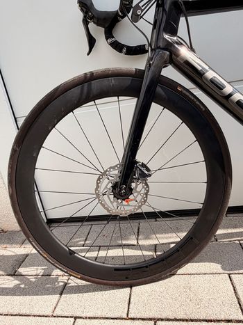 Used Focus IZALCO MAX DISC 8.8 2020 2020 Road & Gravel — image 11 of 16