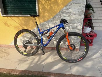Used Wilier Urta Max SLR SHIMANO XTR Di2 1X12S 2025 2025 Mountainbike, Blau — image 2 of 7