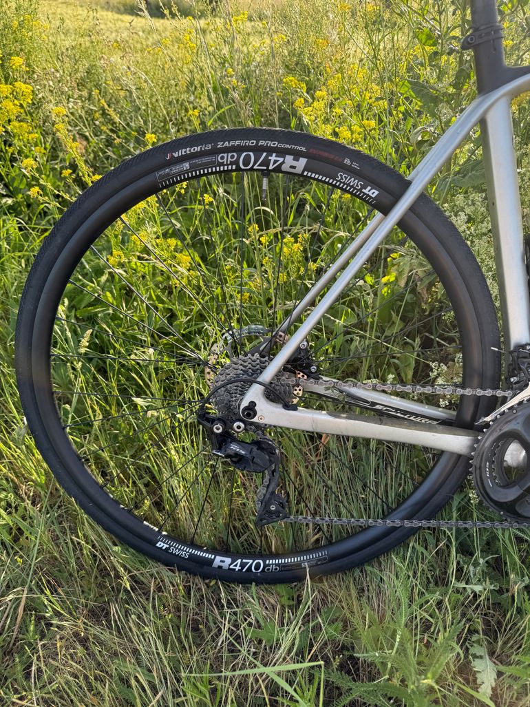Used Merida SCULTURA DISC 4000 2020 2020 Road & Gravel, Light Gray,  — image 6 of 6