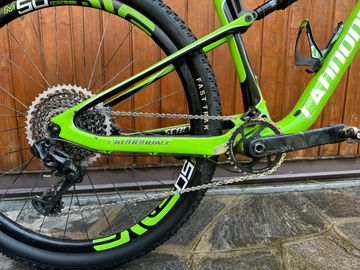 Cannondale Scalpel-Si Team 2017 2017 Mountainbike usato, Verde — immagine 3 di 9