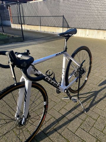 Gebrauchtes Stevens Super prestige SRAM Rival 2021 Road & Gravel, Weiß — Bild 2 von 3