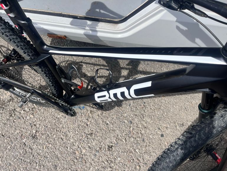 Used BMC Twostroke 01 ONE 2022 2022 Mountainbike, Black — image 3 of 12